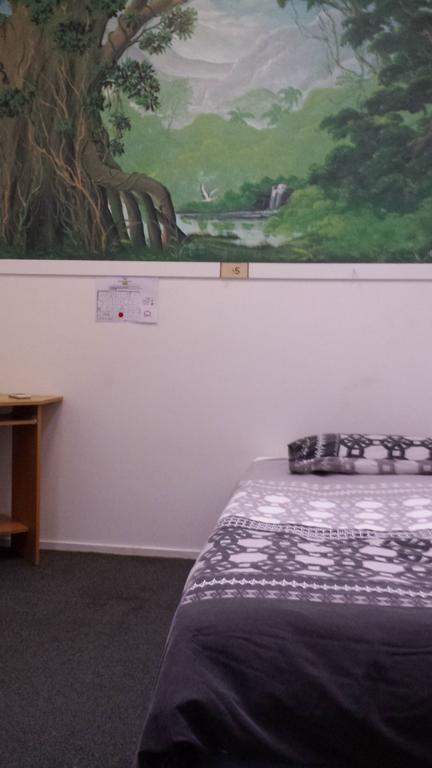 Gecko'S Rest Budget Accommodation & Backpackers Mackay Bilik gambar